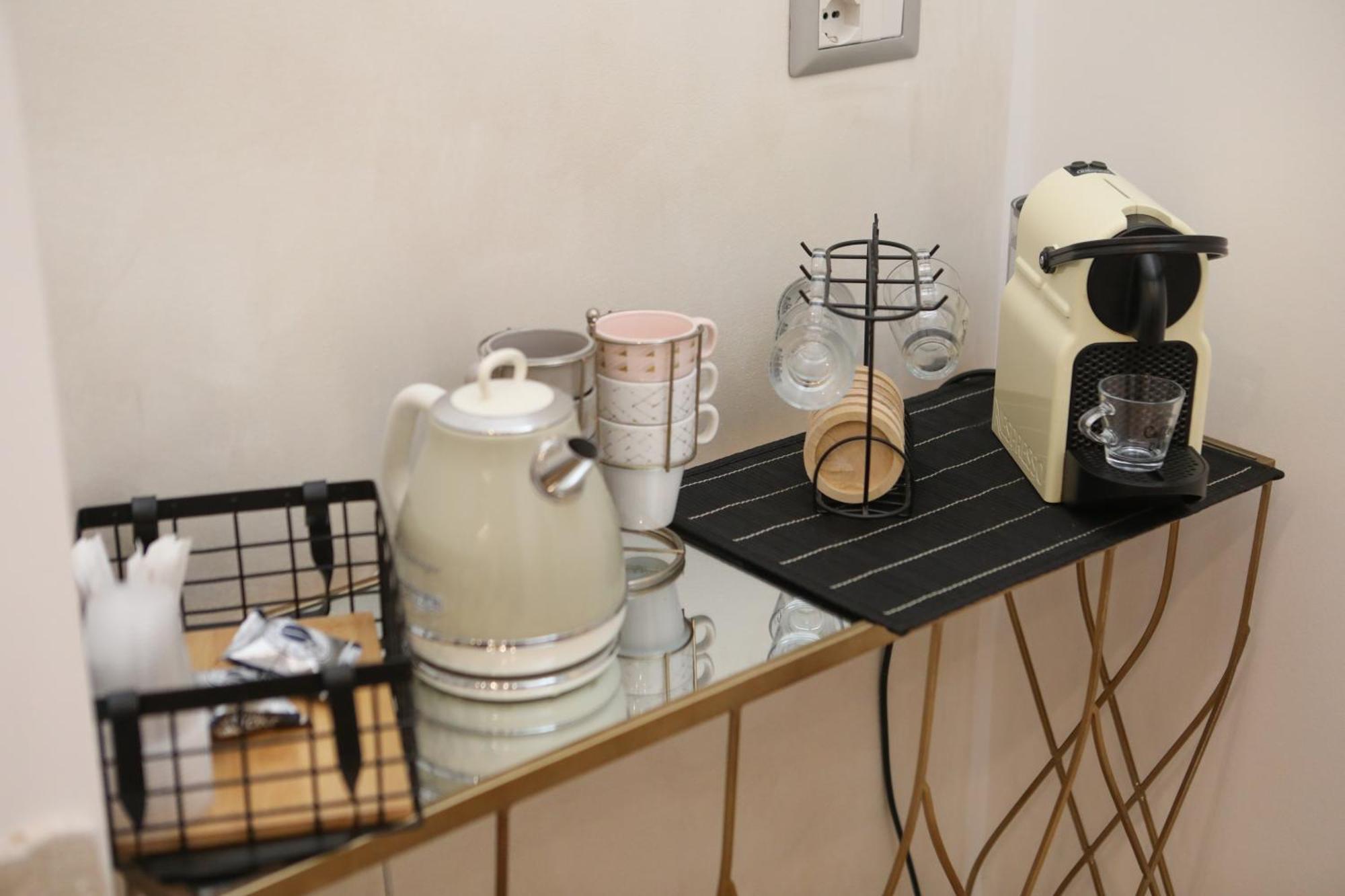 Apartamento Luxury Regina 14 Bari Exterior foto