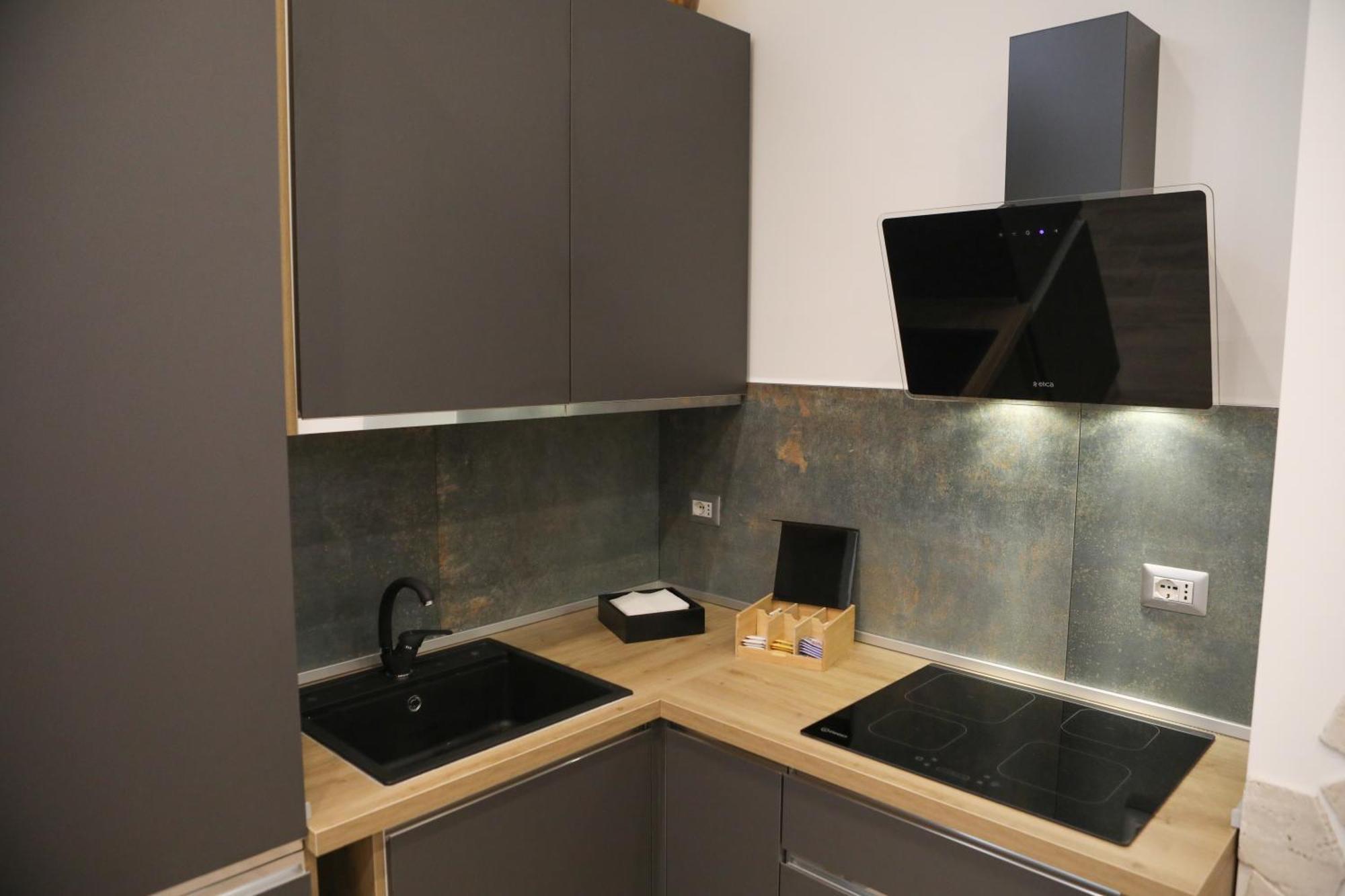 Apartamento Luxury Regina 14 Bari Exterior foto